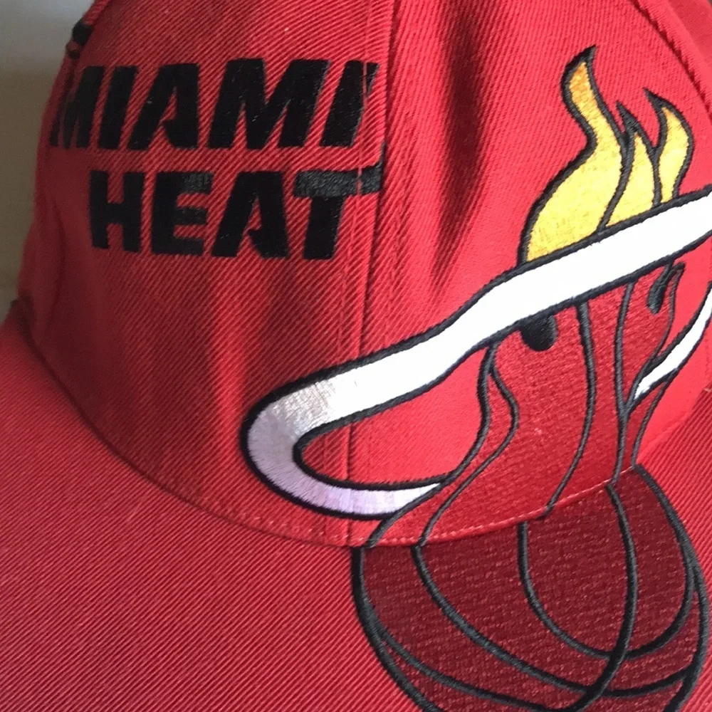 Men’s NBA Heat Wool Fitted Cap